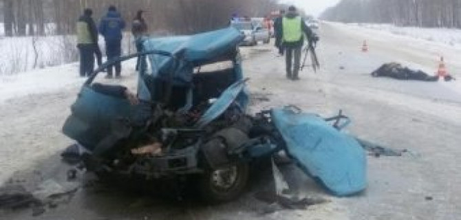 В Тольятти в лобовом столкновении погибли отец и сын