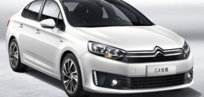 Citroen начал тесты обновленного C4