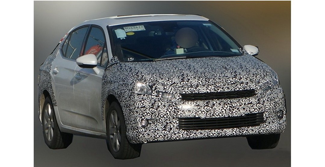 Citroen начал тесты обновленного C4 Citroen начал тесты обновленного C4.jpg