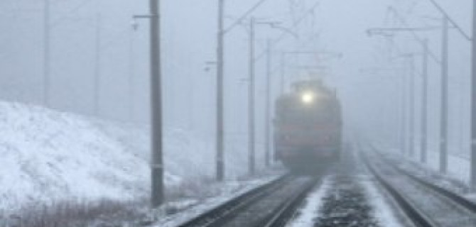 В Ростовской области на железнодорожном переезде погиб водитель КАМАЗа