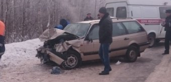 На трассе Тверь – Бежецк в ДТП погибли два человека