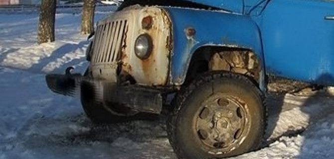 В Белоруссии водитель грузовика умер за рулем и задавил двух пешеходов