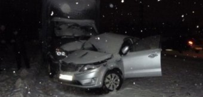 В тройном ДТП в Ярославле погибли два человека