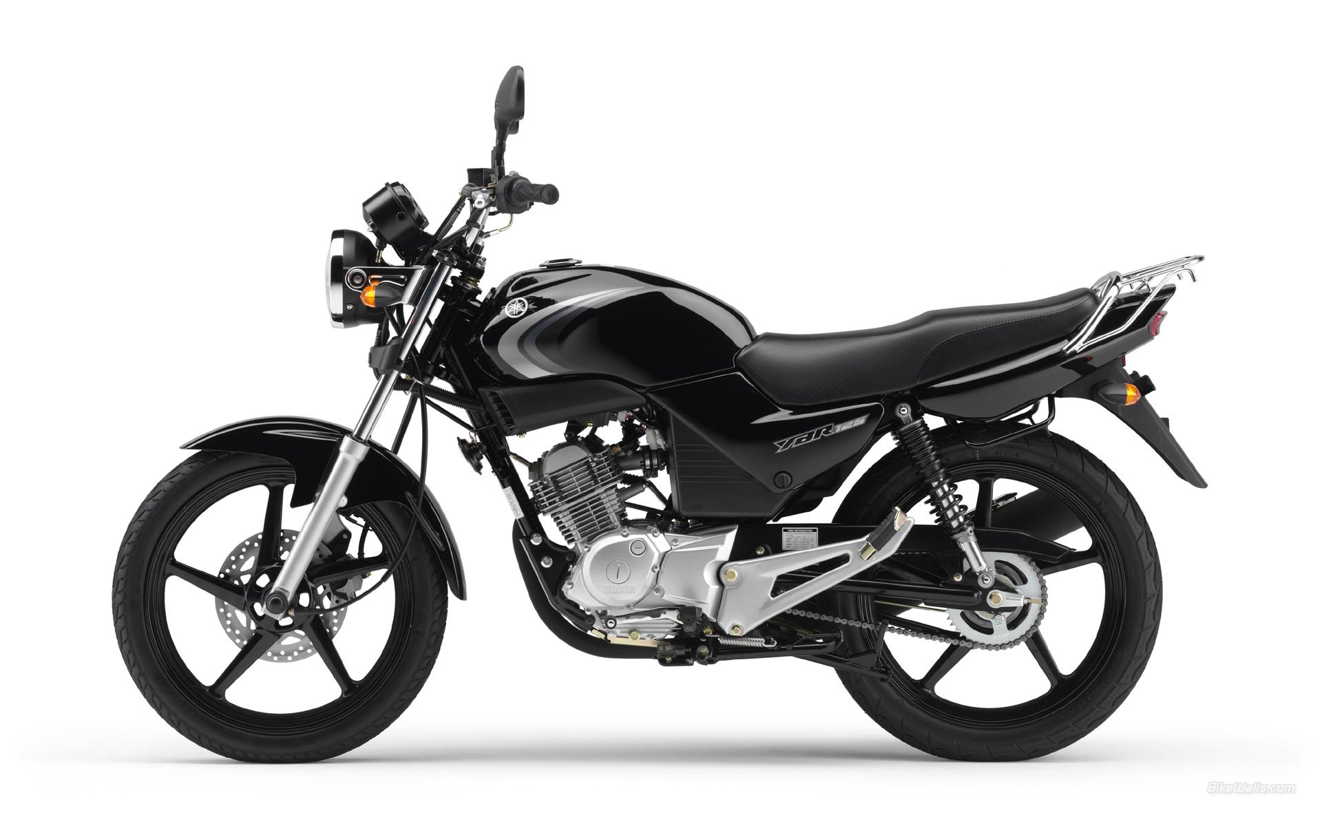 Моторынок России в 2015 году сократился на 38 процентов yamaha-ybr-125.jpeg