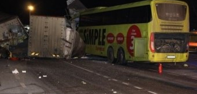 В Эстонии разбился автобус с российскими туристами