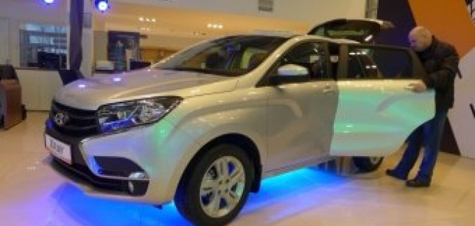 Лада XRay оказалась вполне приличной внешне, хоть и не такой как на рекламных буклетах!