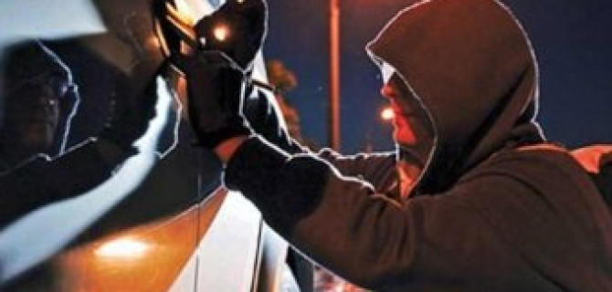 В Петербурге 16-летний подросток угонял автомобили