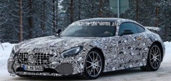 Фотошпионы засняли Mercedes-AMG GT-R 2017