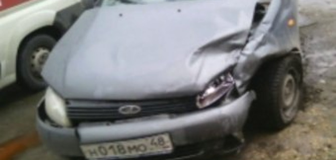 В ДТП в Ельце пострадал человек