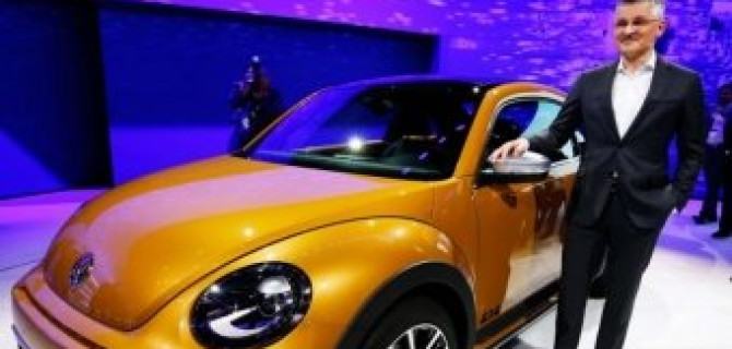 Глава американского подразделения Volkswagen покинул компанию из-за "дизельного скандала"