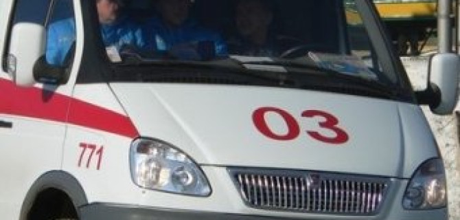 В Омске маршрутка сбила женщину