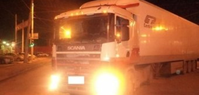 ГИБДД Екатеринбурга ищет свидетелей наезда грузовика Scania на пешехода 2 марта
