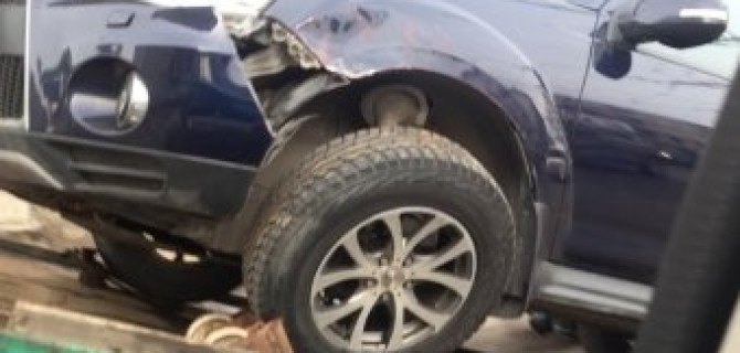 Авария на улице Академика Лебедова заблокировала движение транспорта к Литейному Мосту