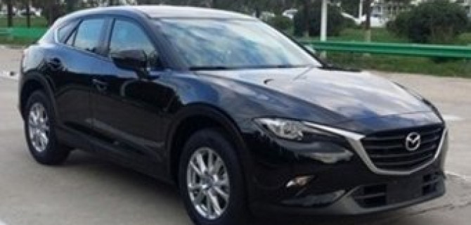Компания Mazda определилась с датой презентации кроссовера CX-4
