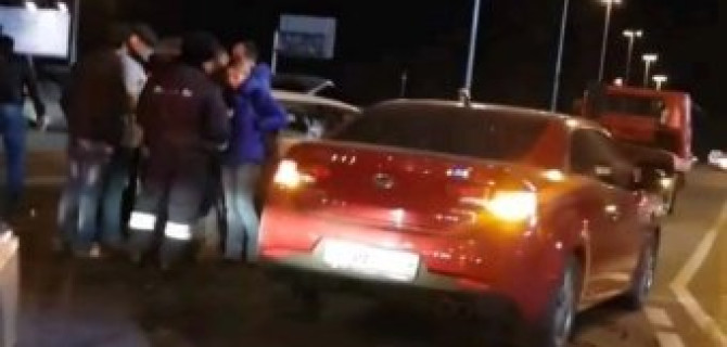 В массовом ДТП на Ленинградском шоссе пострадали два человека