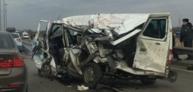 На Витебском проспекте в массовом ДТП погиб водитель