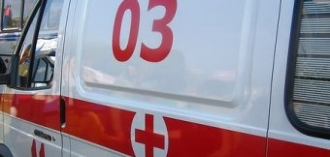 В Москве пьяный лихач сбил девушку на тротуаре