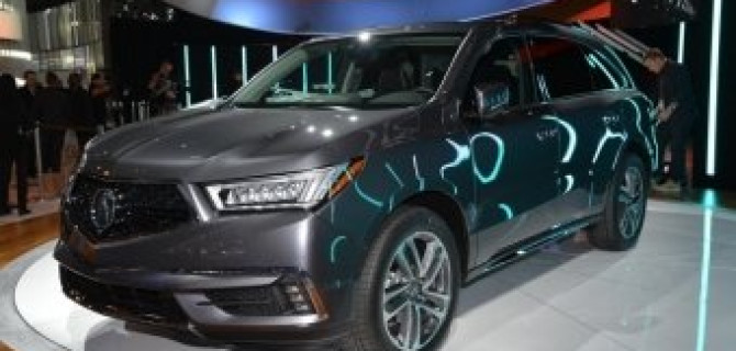 Acura презентовали обновленный кроссовер MDX