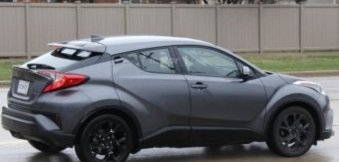 Прототип Toyota C-HR 2018 появился на снимках