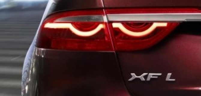 Jaguar показали первый тизер удлиненного седана XF L