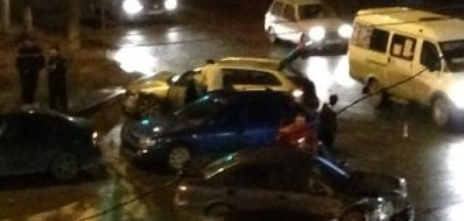 В ДТП в Уфе на Айской пострадала женщина