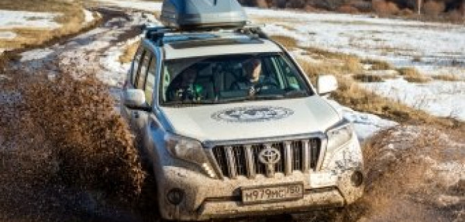 Toyota EverTest: уникальная экспедиция добралась до подножия Эвереста