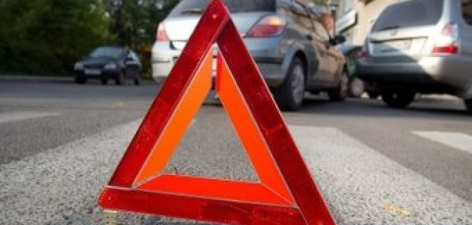 В Москве в ДТП на Миклухо-Маклая пострадали два человека