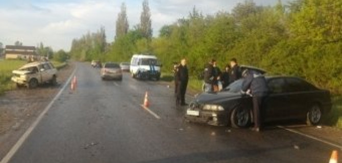 В ДТП под Горячим Ключом один человек погиб, четверо пострадали