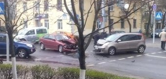 ДТП с пострадавшими в Минске на Куйбышева