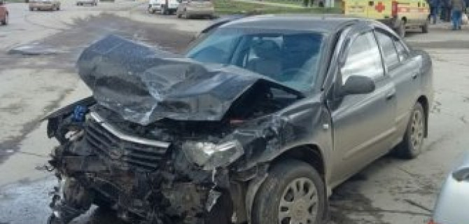 В Ижевске в ДТП пострадали четыре человека, включая двух детей