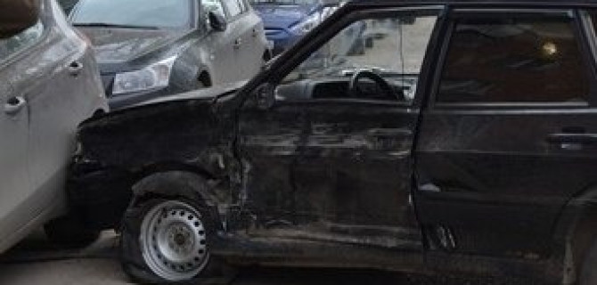 Массовое ДТП в Саратове блокировало движение общественного транспорта