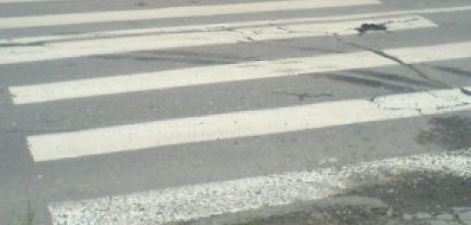 В Пензе Renault сбил пенсионера на переходе