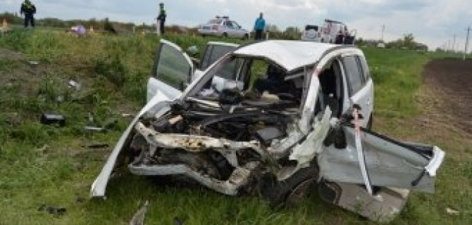 В Ейском районе в ДТП погибли четверо, включая ребенка