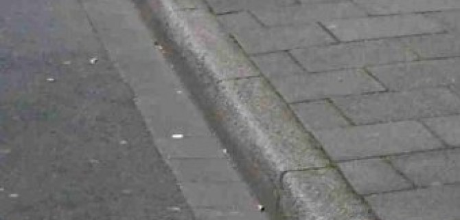 В Дзержинске 10-летнего мальчика сбили на тротуаре