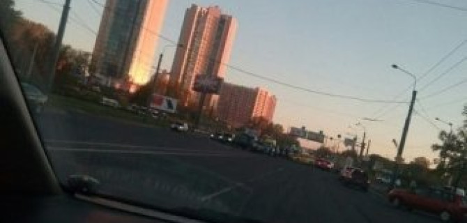 В Петербурге в ДТП на Маршала Жукова пострадали двое детей