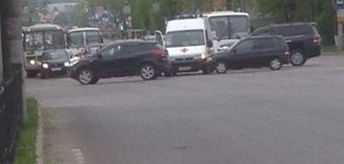 В Смоленске в ДТП попала карета "скорой помощи"