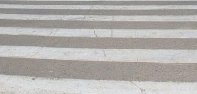 В Нягани на переходе автомобиль насмерть сбил двух женщин