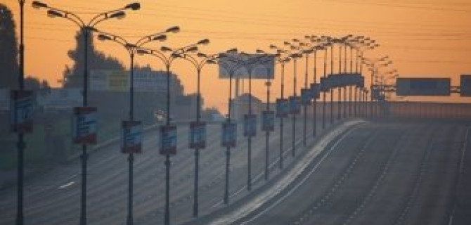 Лампы повышенной яркости помогут уменьшить число ДТП на МКАД