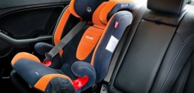 В Ростове в ДТП пострадали два маленьких ребенка