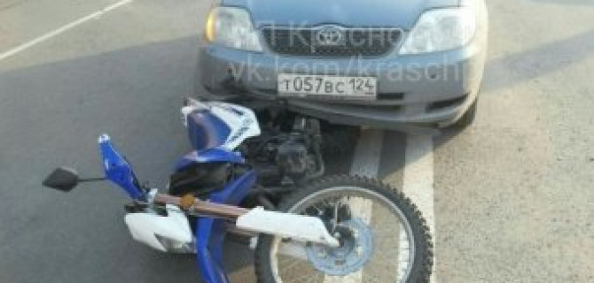 В Красноярске в ДТП пострадал мотоциклист