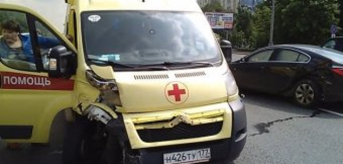 В Москве в ДТП попала «скорая помощь»
