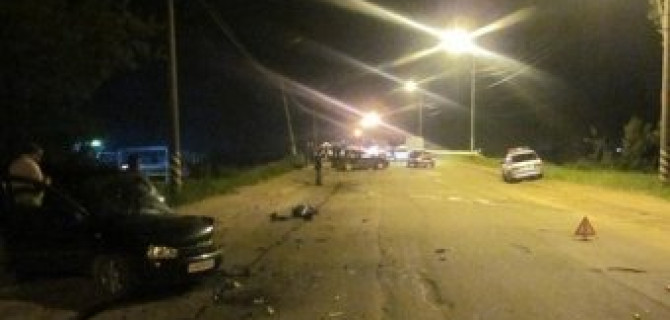 В Вязьме в тройном ДТП погиб водитель Opel Vectra