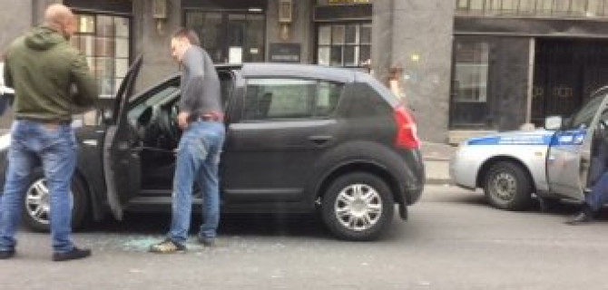 ДТП с участием Mercedes Benz Coupe на Садовой улице  