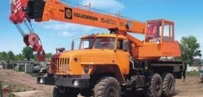 Под Уфой пьяный мужчина угнал автокран