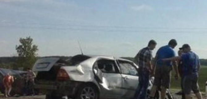 Под Брянском в ДТП погибли отец с дочерью