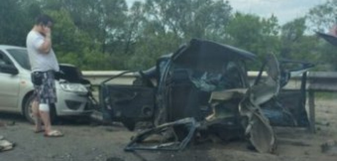 На Северной окружной в Рязани автомобиль в ДТП разорвало на части