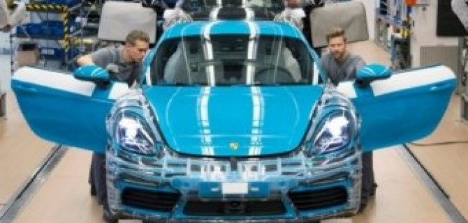 В Германии началось серийное производство нового Porsche 718 Cayman