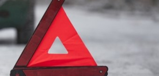 На крымской трассе столкнулись ВАЗ и Daewoo: два человека погибли