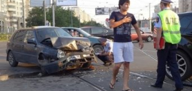 Этика поведения водителей на дорогах в Петербурге в наши дни - мнение эксперта. 