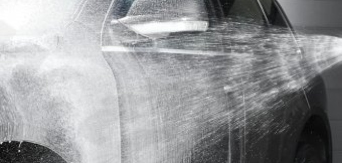 На Ставрополье пьяный автомойщик угнал и разбил автомобиль клиента